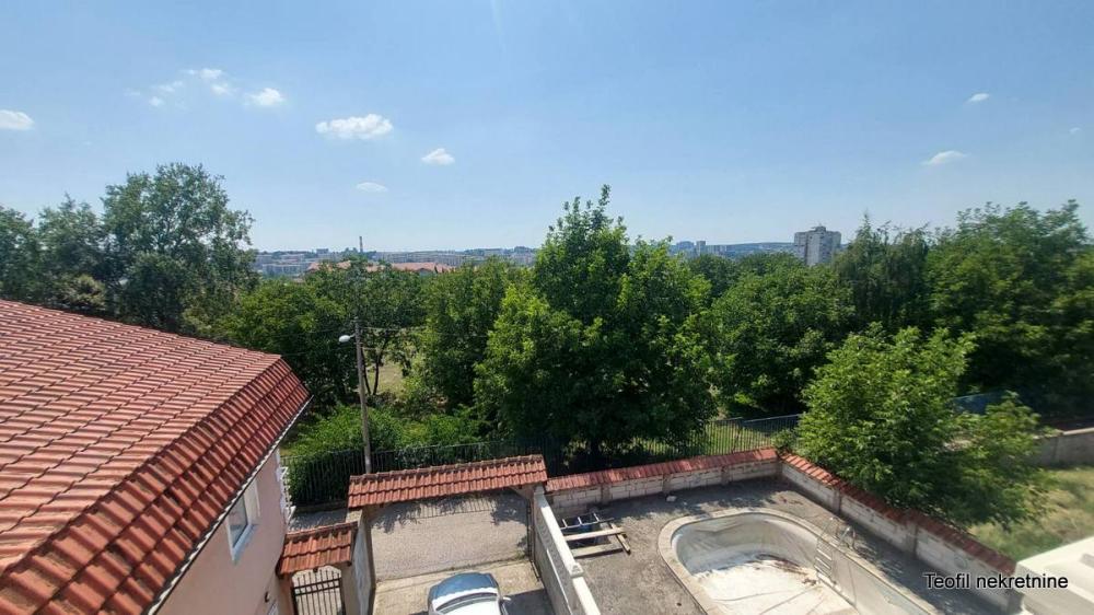 Slika 5 - Sime Matavulja, Trosoban stan za izdavanje, 118m2, 650€