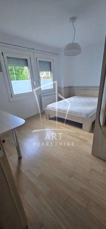 Slika 5 - Bulevar Zorana Đinđića, Dvoiposoban stan na prodaju, 70m2, 276.000€