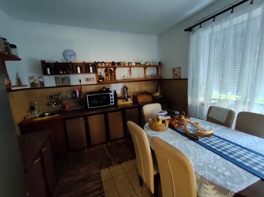Slika 3 -  Kuća na prodaju, 240m2, 289.900€