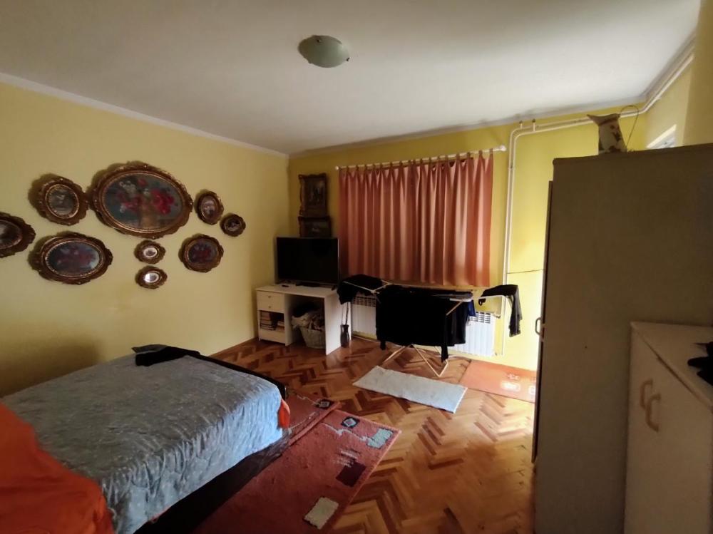 Slika 2 -  Kuća na prodaju, 240m2, 289.900€