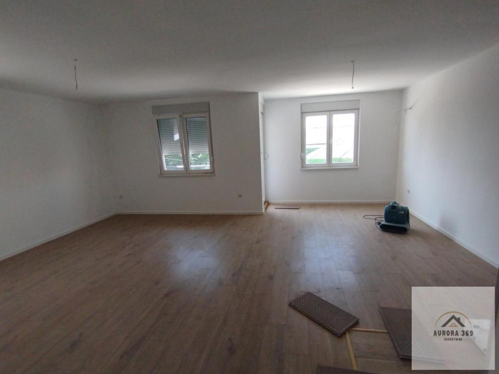 Slika 5 - Četvorosoban stan na prodaju, 101m2, 156.050€