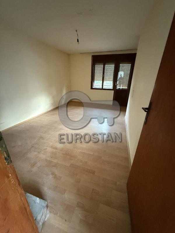 Slika 1 - Beogradska,  Kuća na prodaju, 150m2, 135.000€