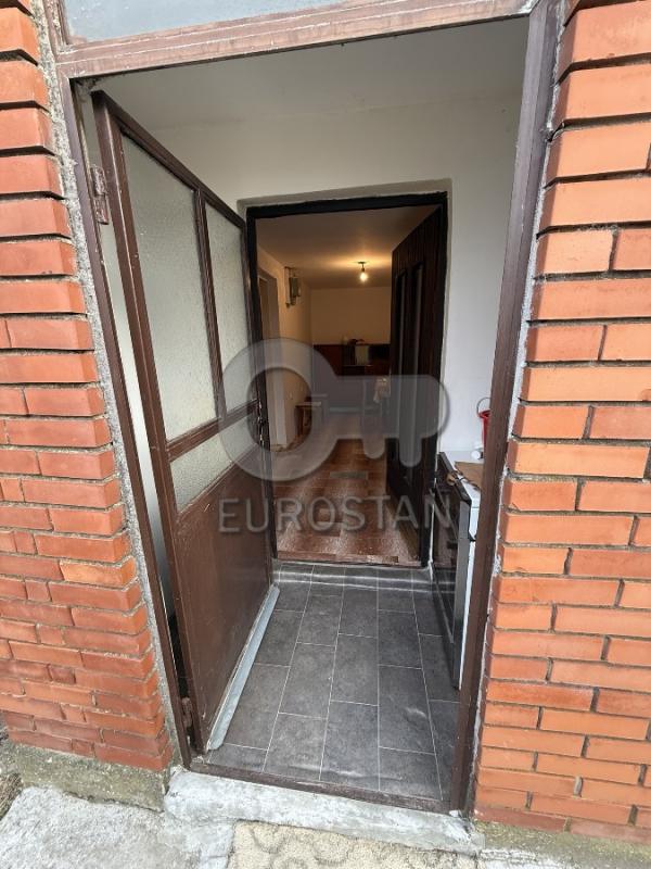 Slika 8 - Beogradska,  Kuća na prodaju, 150m2, 135.000€
