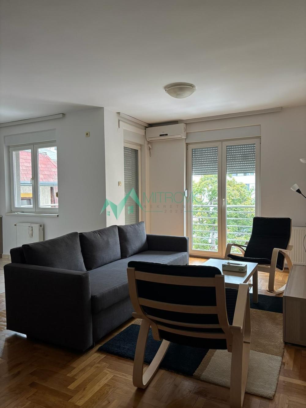 Glavna slika -Jednoiposoban stan za izdavanje, 54m2, 400€