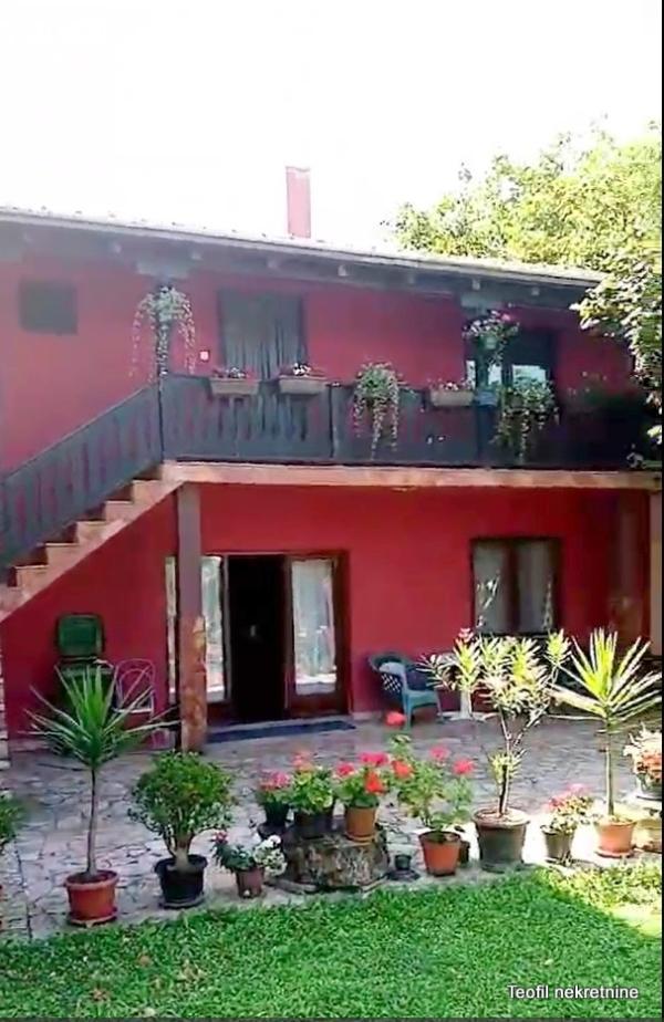 Glavna slika -Kralja Petra prvog,  Kuća na prodaju, 457m2, 159.000€