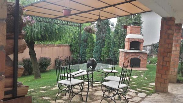 Slika 10 - Bulevar oslobođenja,  Kuća na prodaju, 350m2, 750.000€