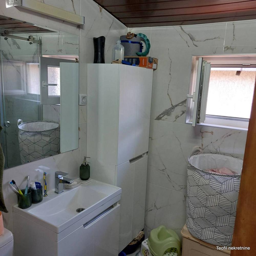 Slika 9 - Dušana Mađarčića Korčagina, Četvorosoban stan na prodaju, 73m2, 115.000€