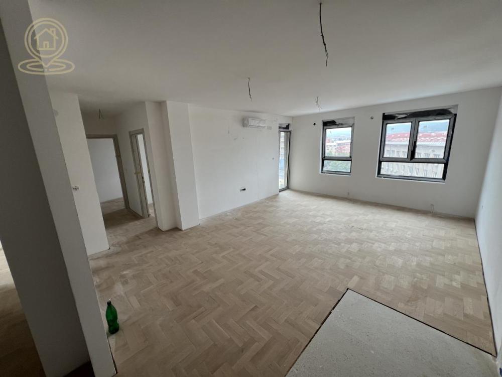 Slika 1 - Četvorosoban stan na prodaju, 75m2, 168.000€