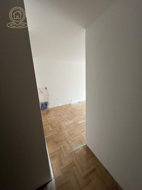 Slika 1 - Četvorosoban stan na prodaju, 77m2, 176.250€