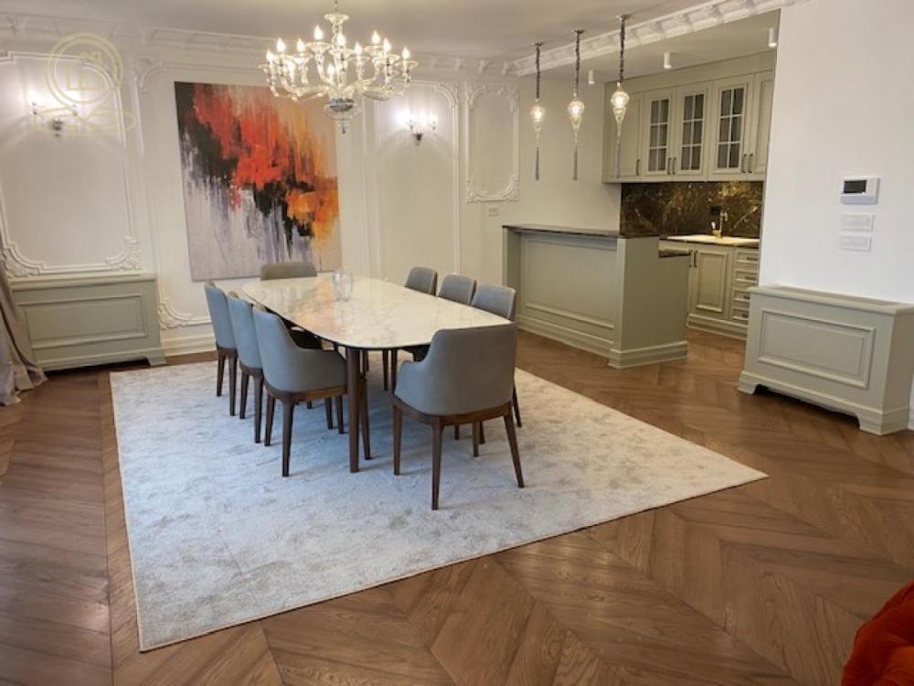 Glavna slika -Četvorosoban stan za izdavanje, 170m2, 3.800€