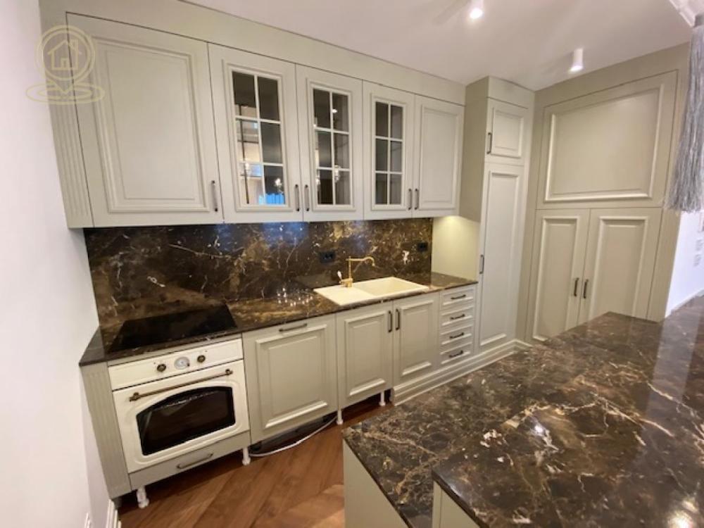 Slika 8 - Četvorosoban stan za izdavanje, 170m2, 3.800€