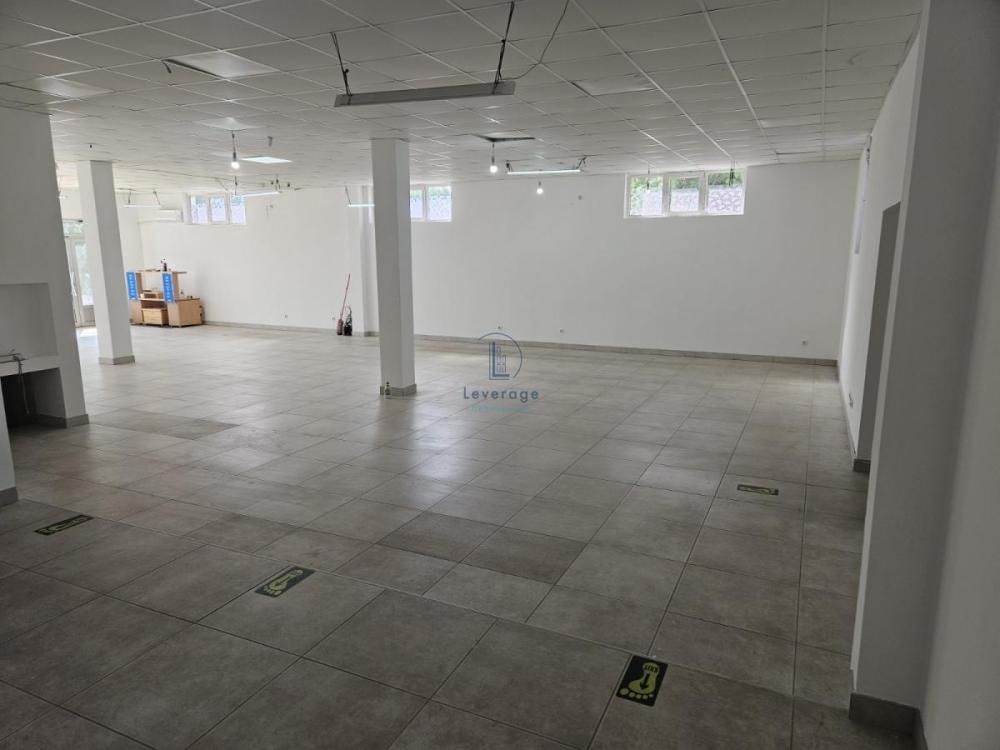 Slika 1 -  Lokal za izdavanje, 180m2, 1.200€