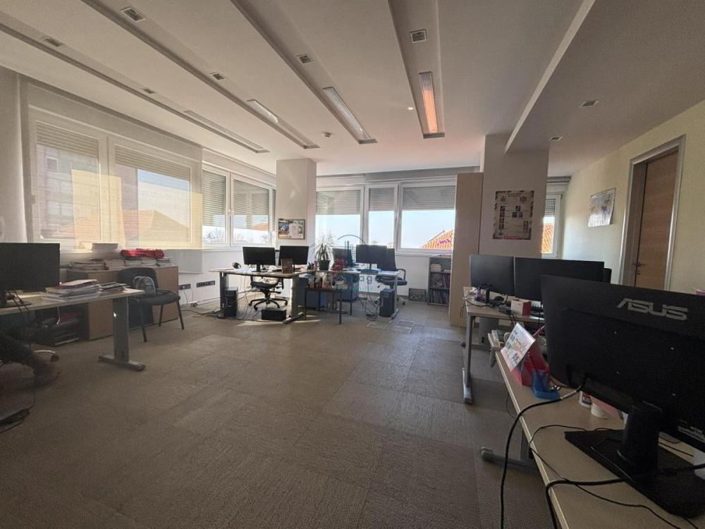 Slika 3 -  Lokal za izdavanje, 277m2, 3.600€