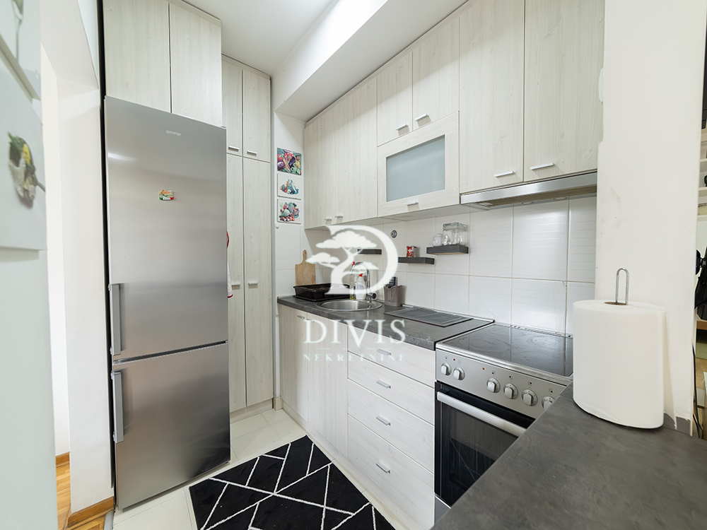 Slika 4 - Južni bulevar, Trosoban stan na prodaju, 75m2, 289.000€