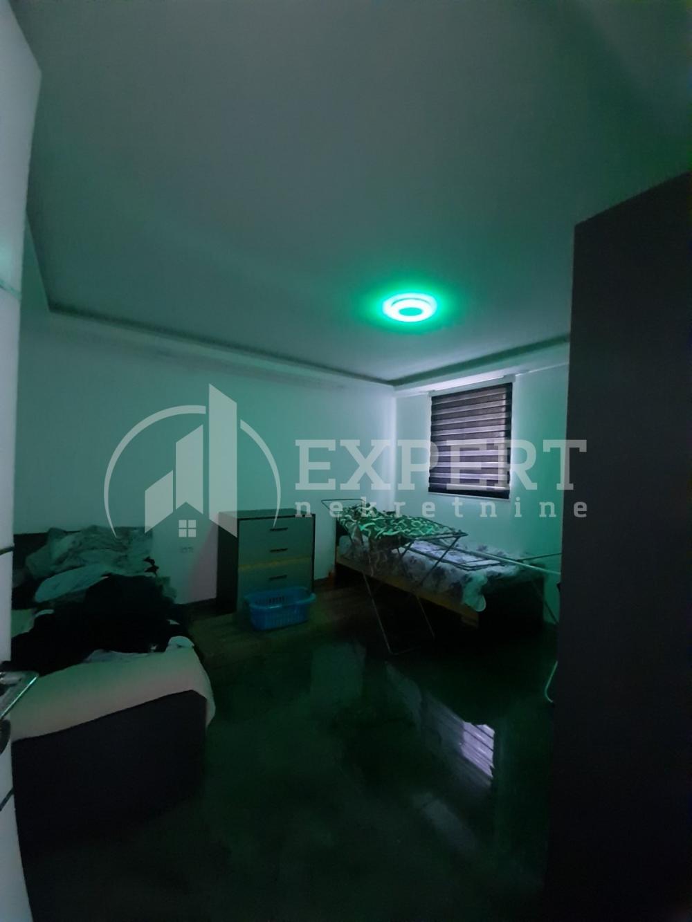 Slika 5 - Gornji Matejevac,  Kuća na prodaju, 350m2, 350.000€