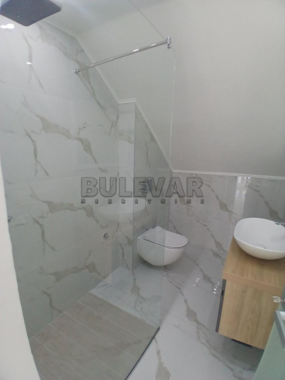 Slika 3 - Cetinjska,  Lokal za izdavanje, 150m2, 1.200€