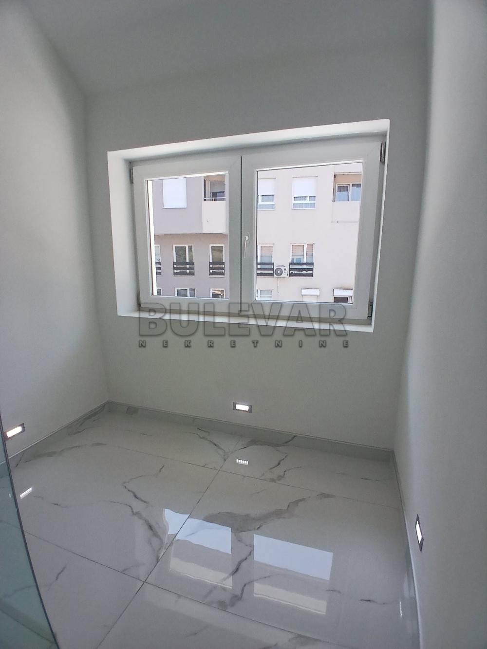 Slika 7 - Cetinjska,  Lokal za izdavanje, 150m2, 1.200€