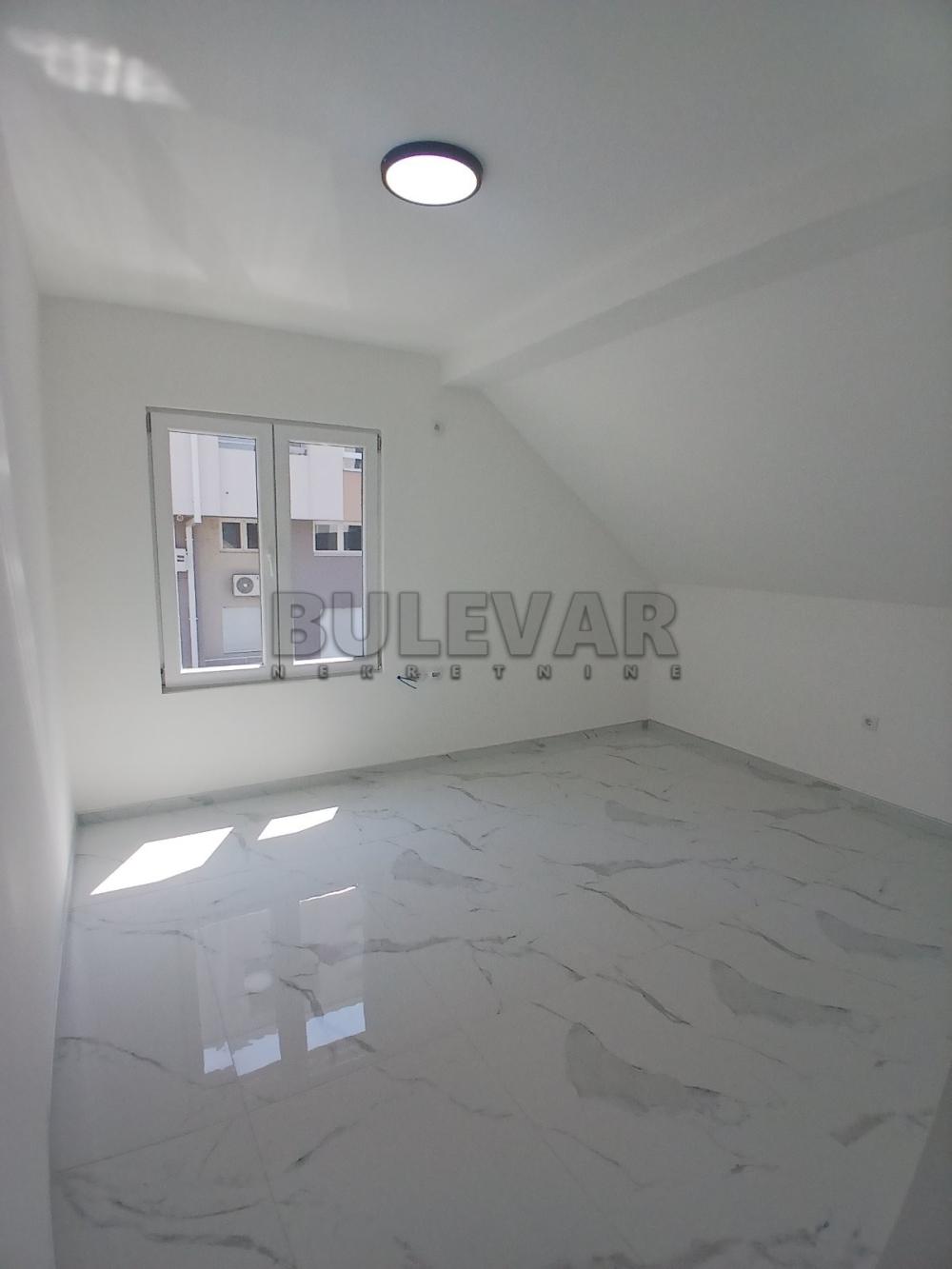 Slika 5 - Cetinjska,  Lokal za izdavanje, 150m2, 1.200€