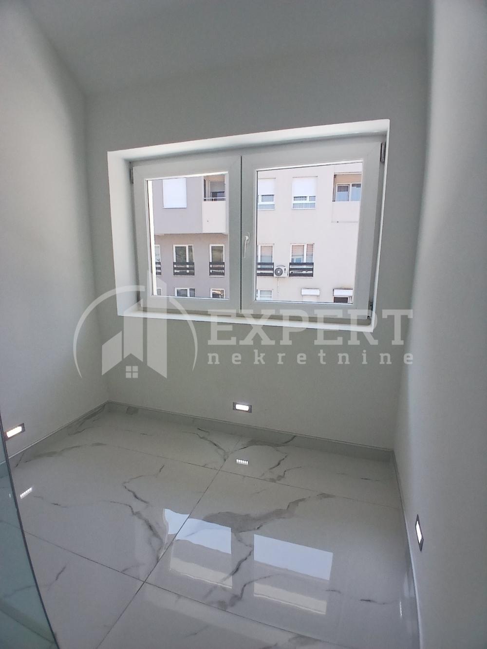 Slika 7 - Cetinjska,  Lokal za izdavanje, 150m2, 1.200€