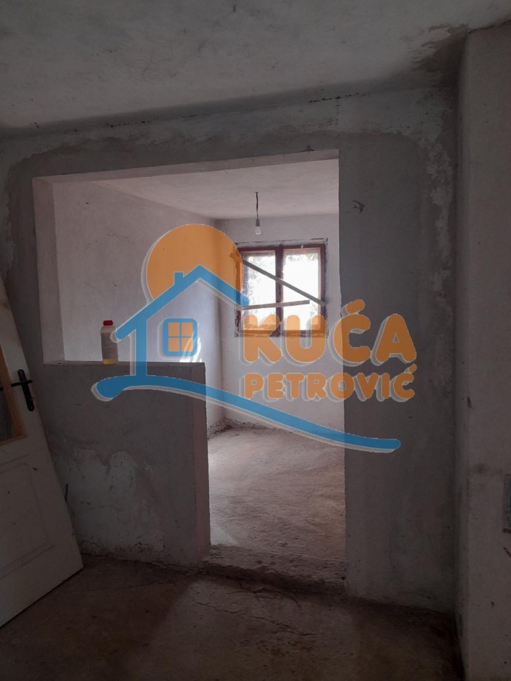 Slika 3 - Borska,  Kuća na prodaju, 116m2, 110.000€