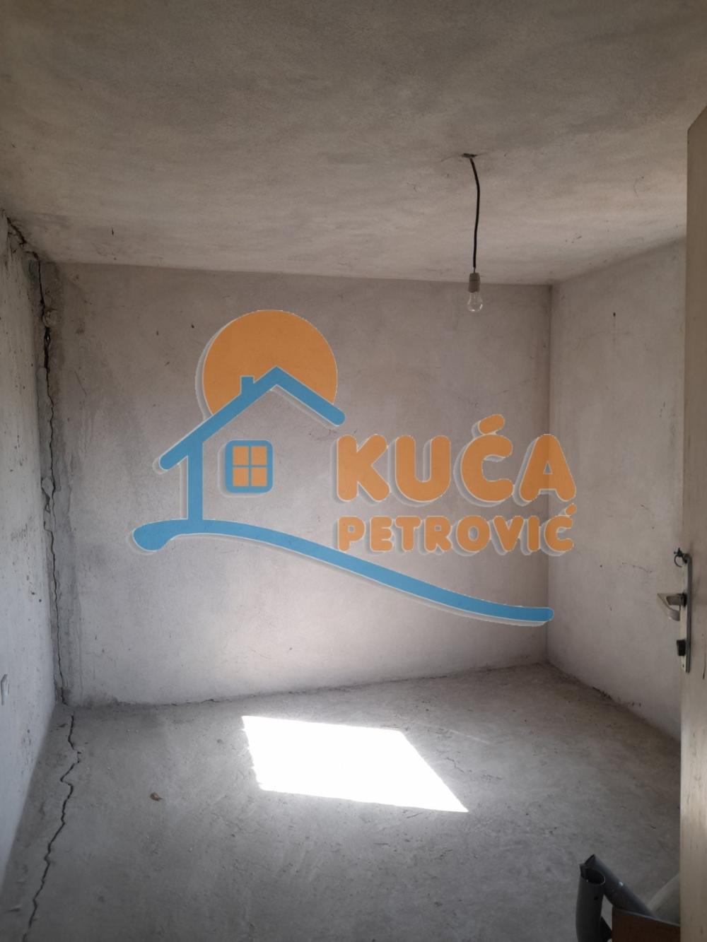 Slika 4 - Borska,  Kuća na prodaju, 116m2, 110.000€