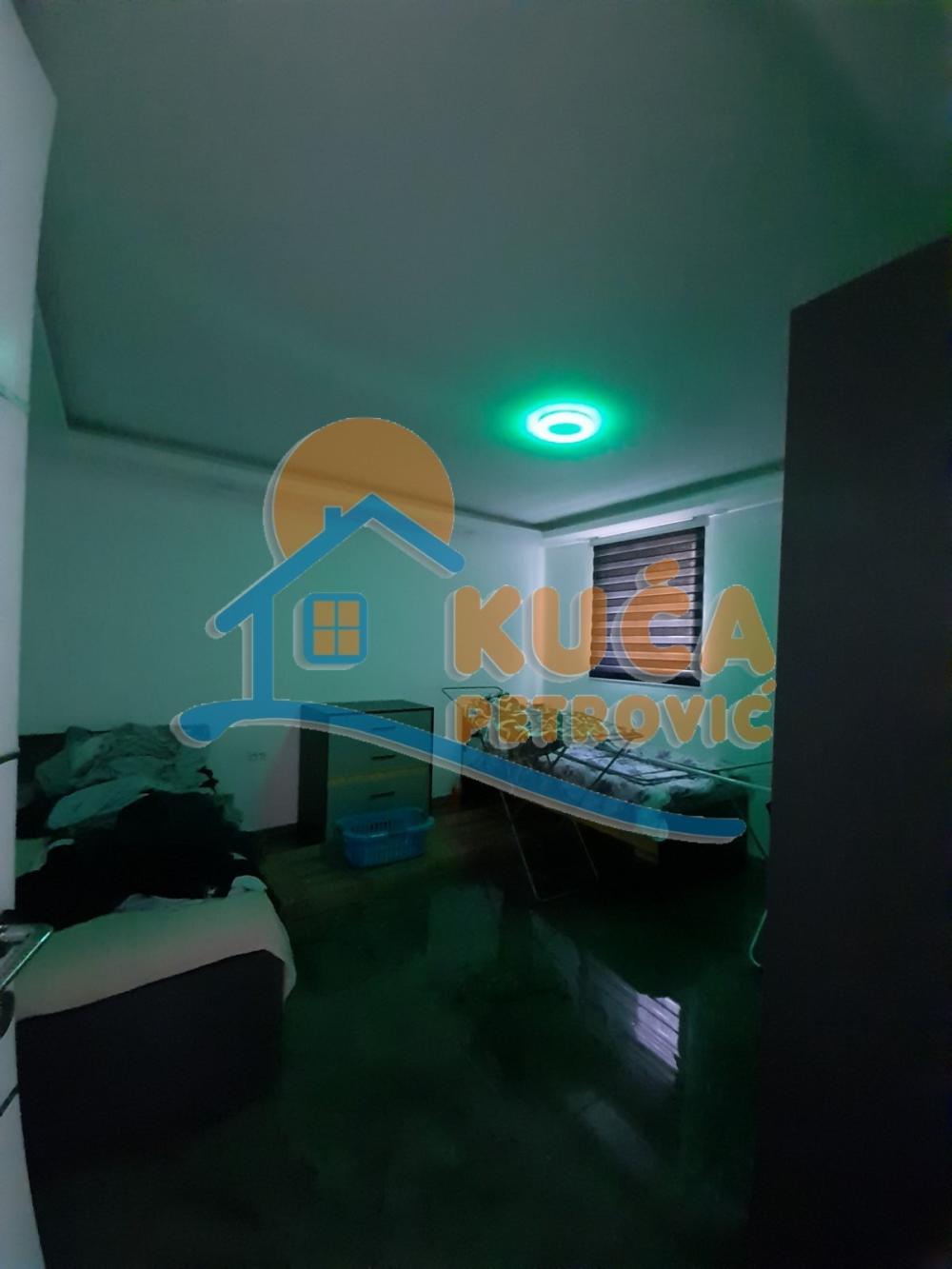 Slika 5 - Gornji Matejevac,  Kuća na prodaju, 350m2, 350.000€