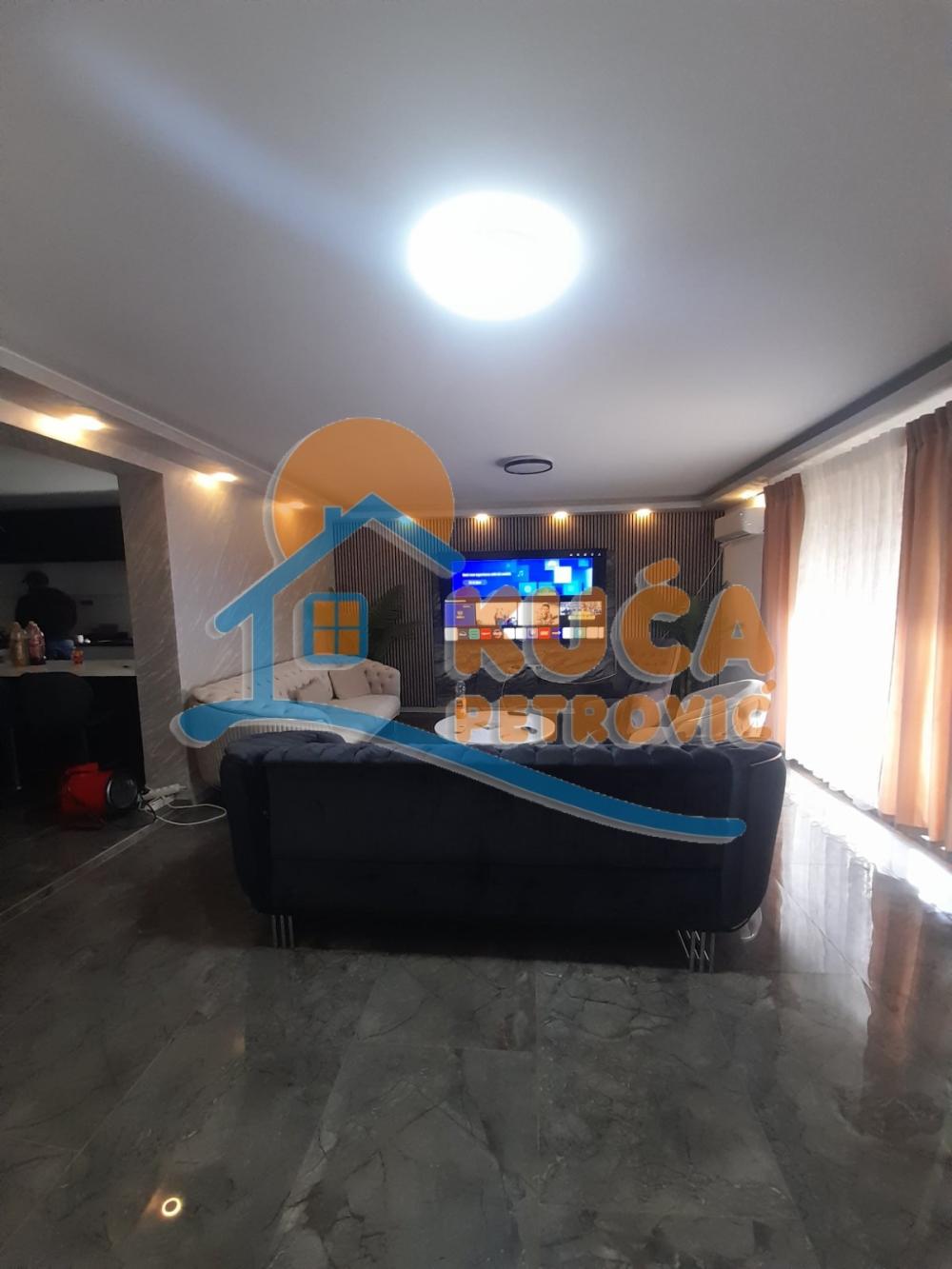 Slika 1 - Gornji Matejevac,  Kuća na prodaju, 350m2, 350.000€