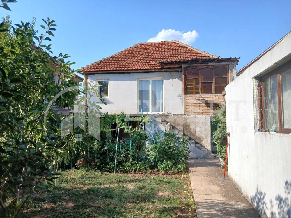 Slika 7 - Pavla Sofrića,  Kuća na prodaju, 210m2, 140.000€