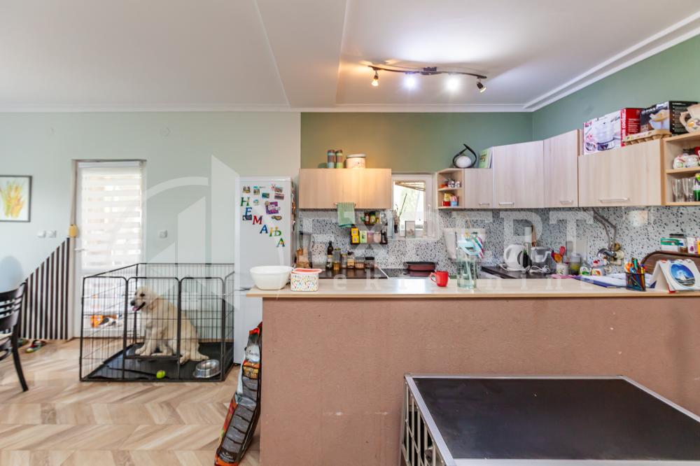 Slika 2 - Metalska,  Kuća na prodaju, 184m2, 184.000€