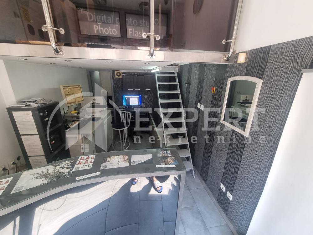 Glavna slika -Vožda Karađorđa,  Lokal za izdavanje, 15m2, 850€