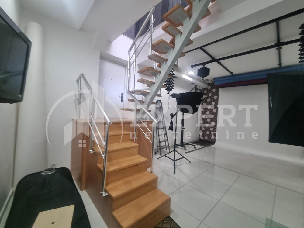 Slika 10 - Vožda Karađorđa,  Lokal za izdavanje, 15m2, 850€