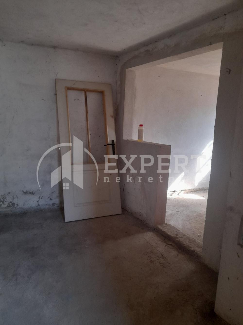 Slika 6 - Borska,  Kuća na prodaju, 116m2, 110.000€