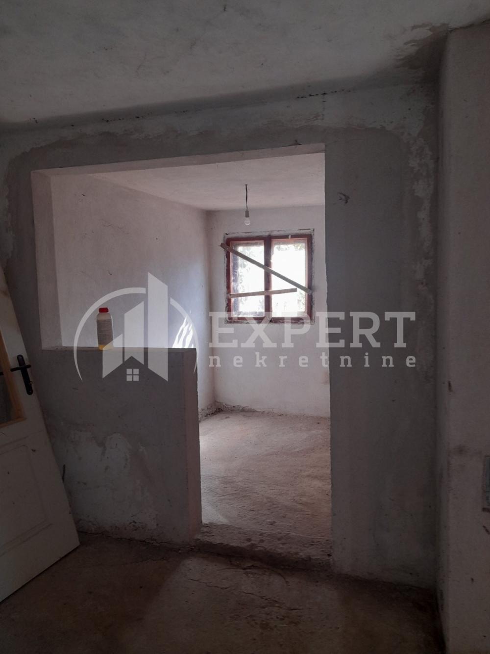 Slika 3 - Borska,  Kuća na prodaju, 116m2, 110.000€