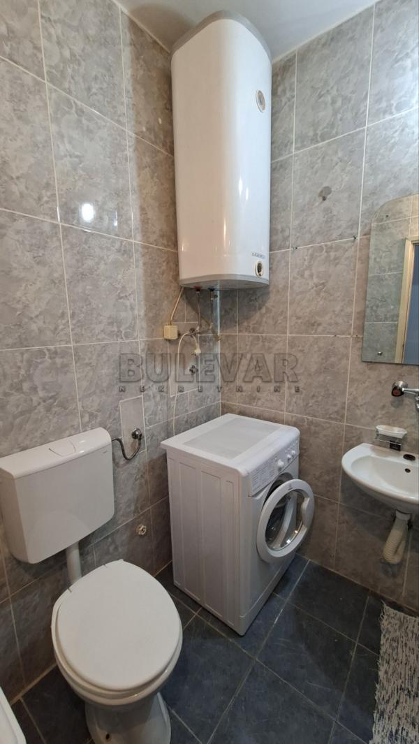 Slika 11 - Bulevar dr Zorana, Jednoiposoban stan za izdavanje, 38m2, 245€
