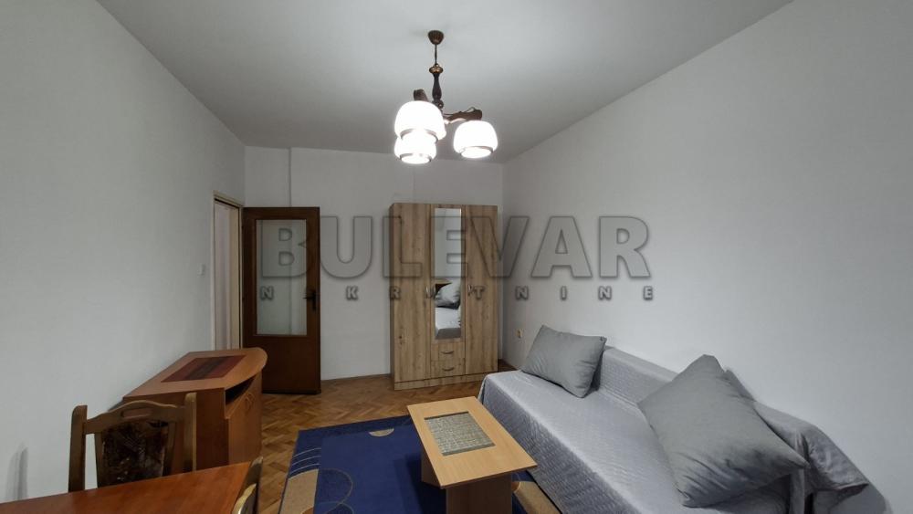 Slika 2 - Bulevar dr Zorana, Jednoiposoban stan za izdavanje, 38m2, 245€