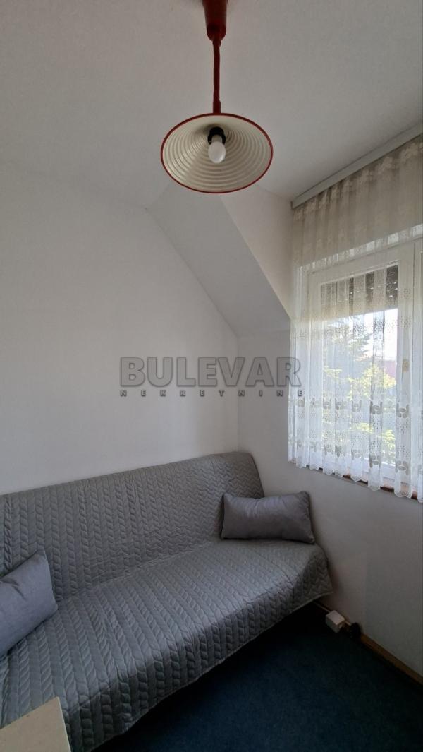Slika 8 - Bulevar dr Zorana, Jednoiposoban stan za izdavanje, 38m2, 245€