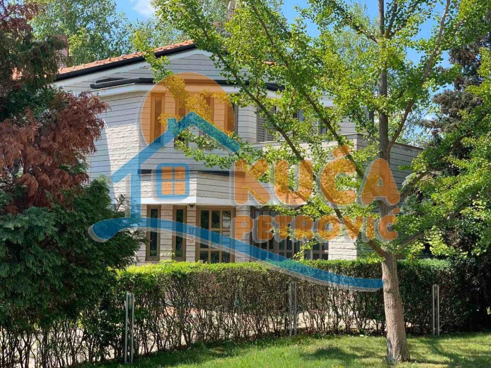 Slika 3 - Jesenjinova,  Kuća za izdavanje, 290m2, 1.250€