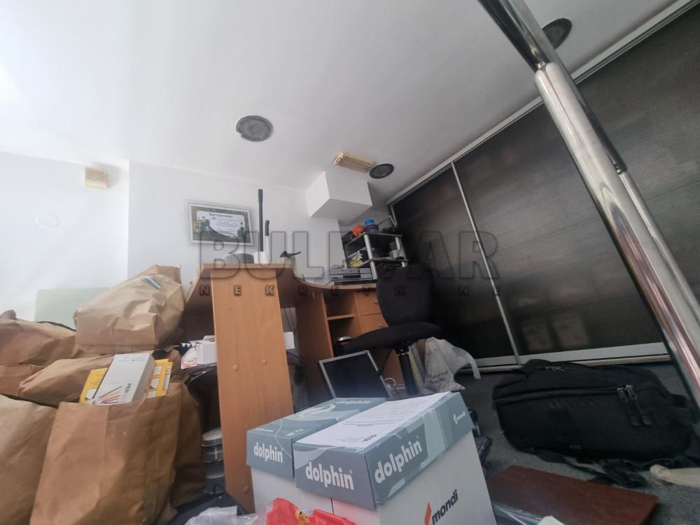 Slika 6 - Vožda Karađorđa,  Lokal za izdavanje, 15m2, 850€