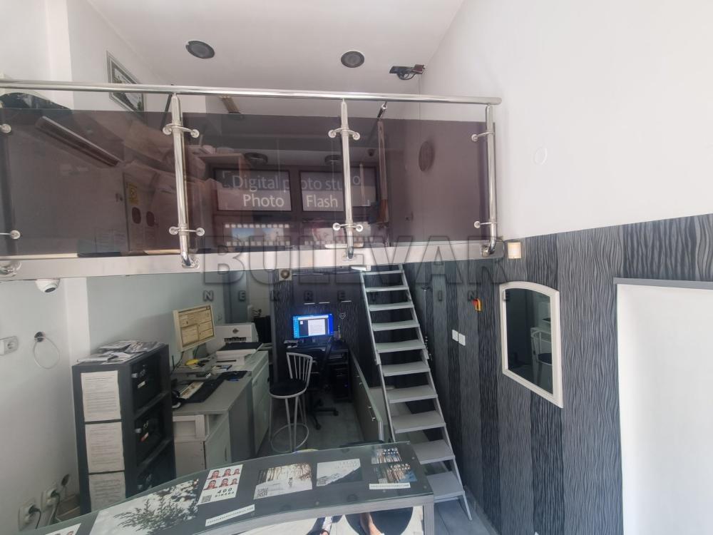 Slika 7 - Vožda Karađorđa,  Lokal za izdavanje, 15m2, 850€