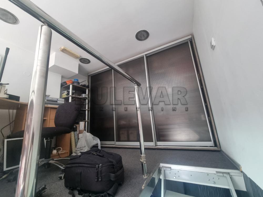 Slika 5 - Vožda Karađorđa,  Lokal za izdavanje, 15m2, 850€