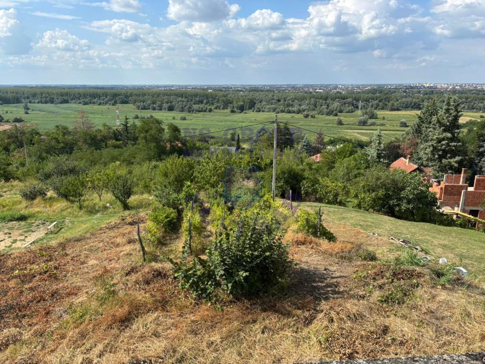 Slika 1 -  Plac na prodaju, 74.260€