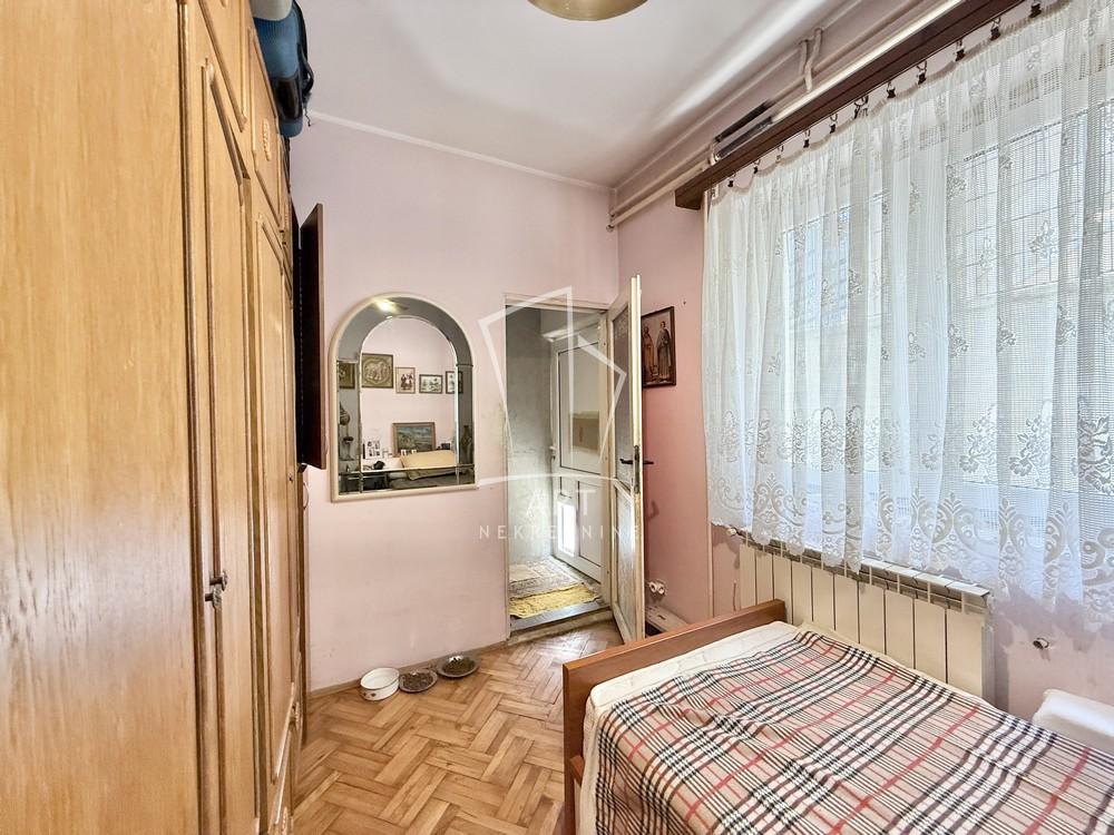 Slika 7 - Predraga Simića,  Kuća na prodaju, 245m2, 315.000€