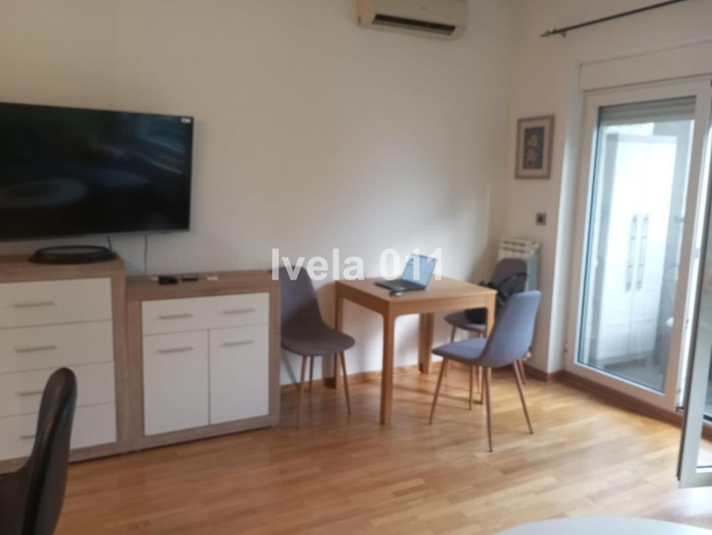 Slika 2 - Vojvode Savatija, Dvosoban stan na prodaju, 40m2, 195.000€