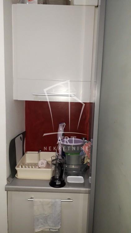 Slika 8 - Nebojšina,  Lokal za izdavanje, 185m2, 2.000€