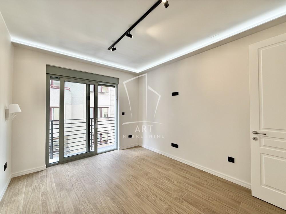 Slika 1 - Sredačka, Dvosoban stan na prodaju, 58m2, 298.000€