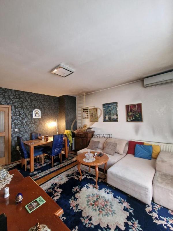 Glavna slika -Četvorosoban stan na prodaju, 74m2, 160.000€