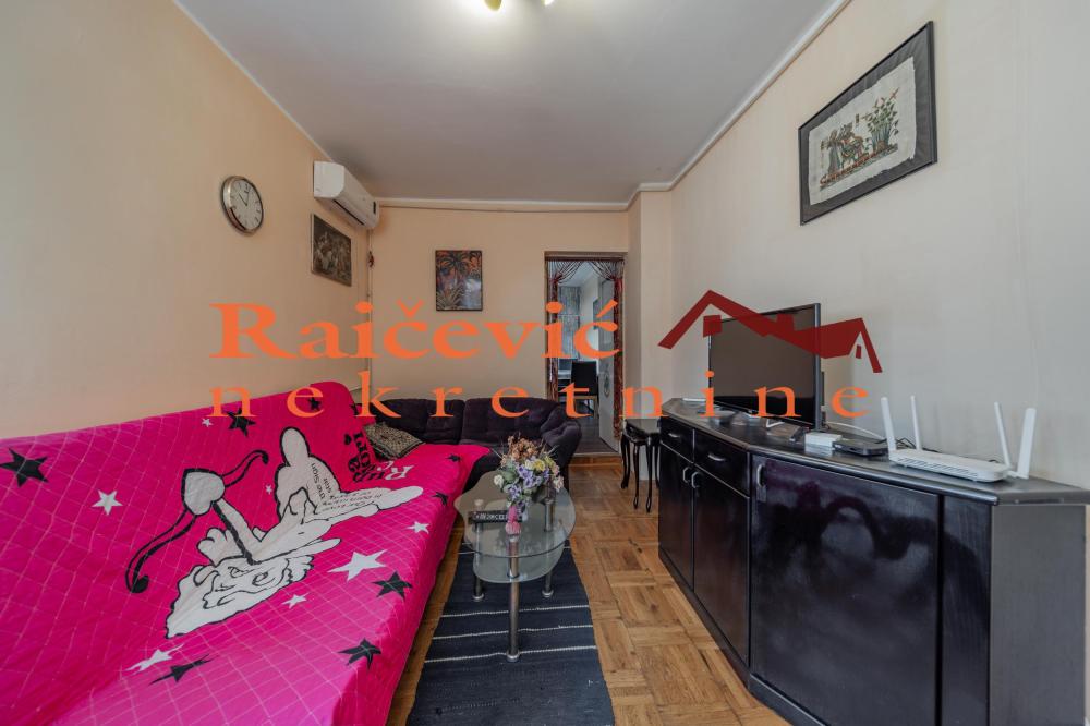 Slika 3 - Bulevar Mihajla Pupina, Dvosoban stan za izdavanje, 108m2, 450€