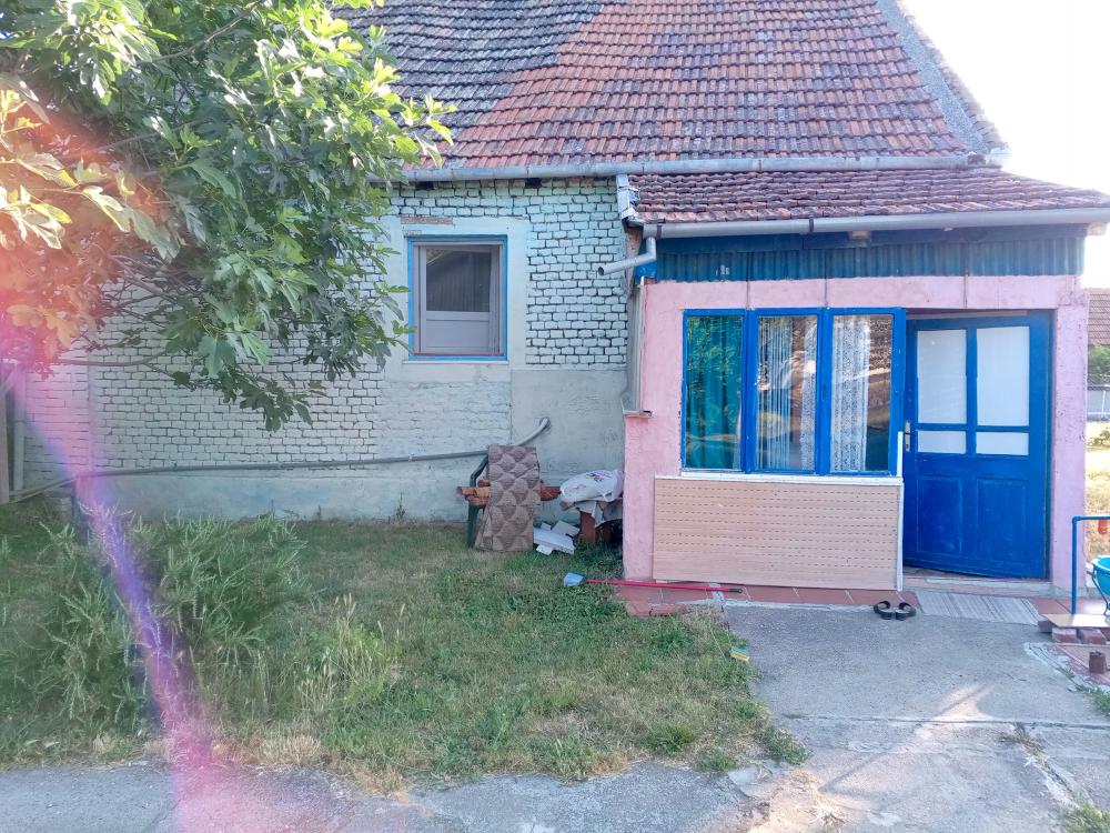 Slika 0 -  Kuća na prodaju, 72m2, 28.000€