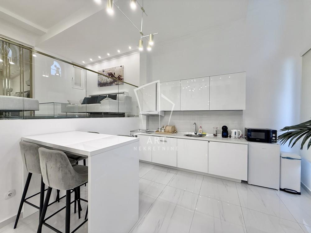 Slika 10 - Patrijarha Varnave,  Lokal na prodaju, 109m2, 430.000€