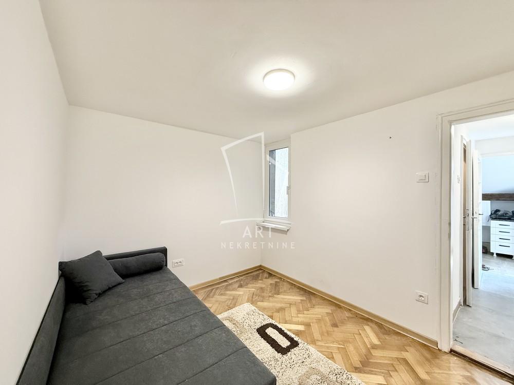 Slika 9 - Beogradska, Petosoban stan na prodaju, 88m2, 270.000€